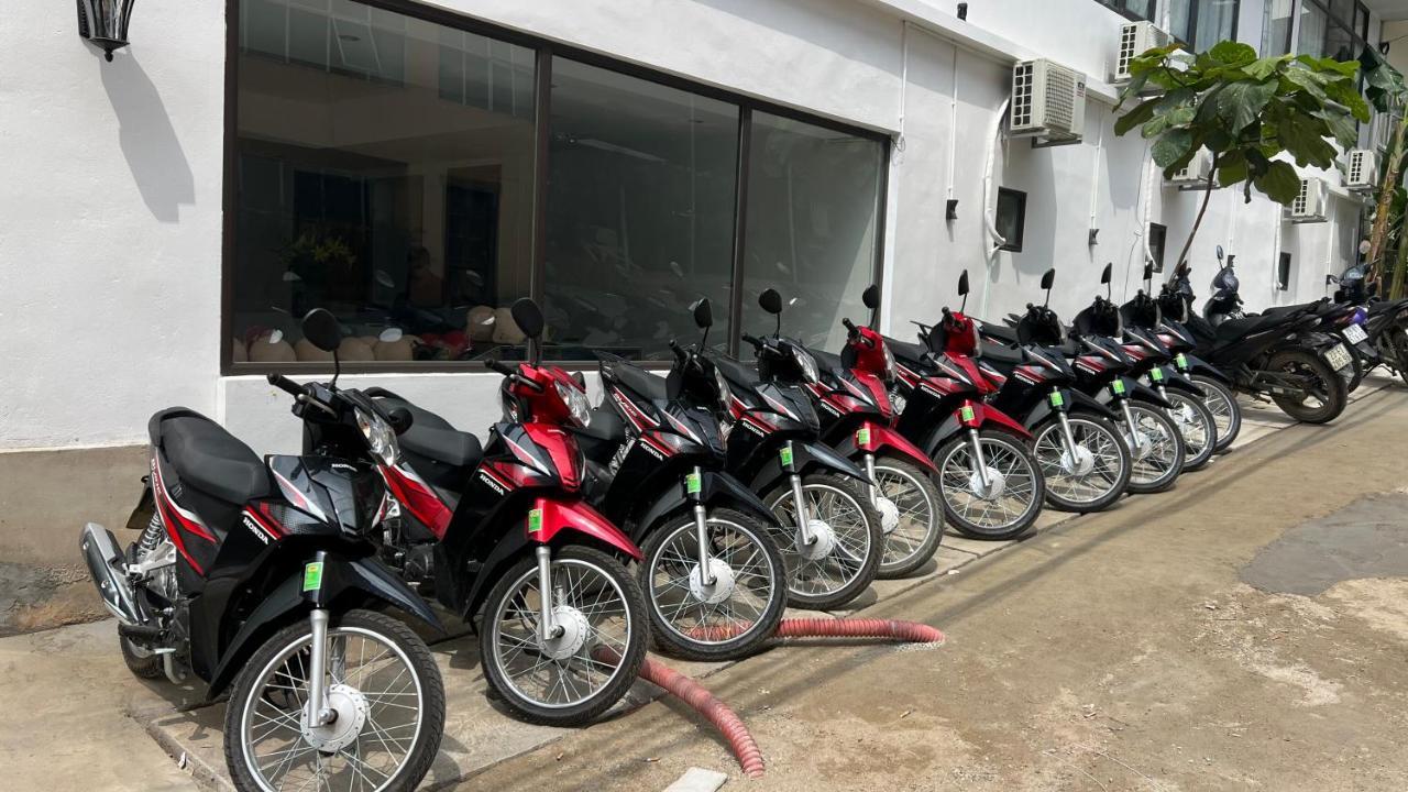 Ha Giang Lotus Hostel Motorbikes Tours Dış mekan fotoğraf
