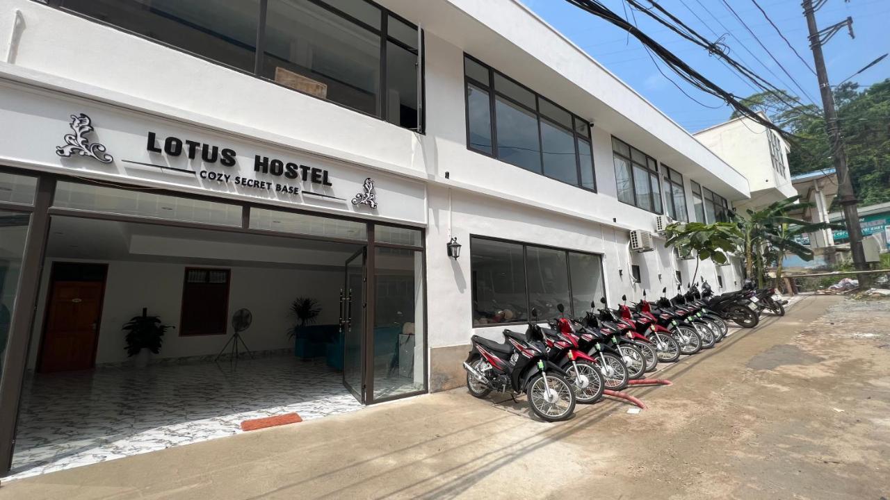 Ha Giang Lotus Hostel Motorbikes Tours Dış mekan fotoğraf